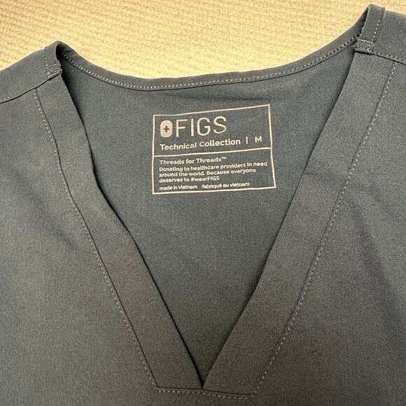 Figs Technical Collection Women’s Shirt Scrub Top V Neck Blue gray Medium - Picture 3 of 5